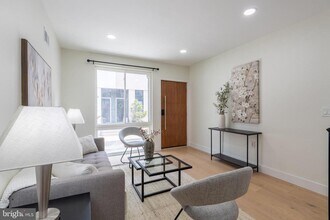 622 McClellan St in Philadelphia, PA - Building Photo - Building Photo