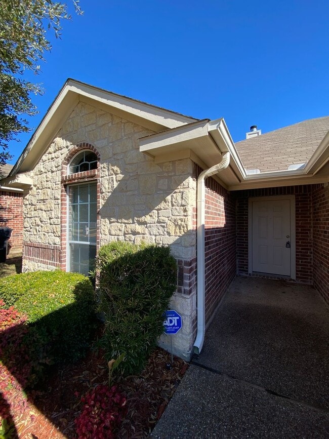 309A309B Chapel Trail Cir in Waco, TX - Building Photo - Building Photo