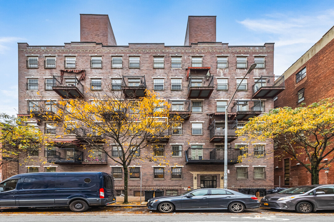 790 Wythe Ave in Brooklyn, NY - Foto de edificio