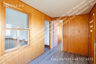 902 Cole Ave in Akron, OH - Building Photo - Building Photo