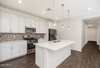 13231 W Red Range Wy in Peoria, AZ - Building Photo - Building Photo