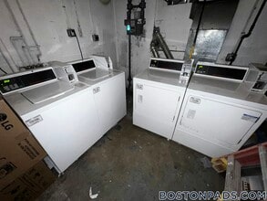 226 Parker Hill Ave, Unit 14 in Roxbury Crossing, MA - Foto de edificio - Building Photo