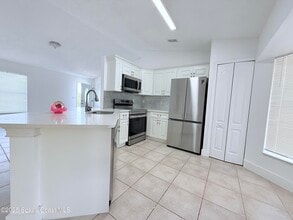 2473 Largo Ave in Palm Bay, FL - Building Photo - Building Photo
