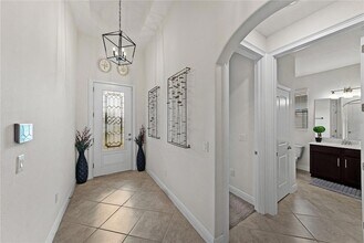 34155 Evergreen Hill Ct in Zephyrhills, FL - Building Photo - Building Photo