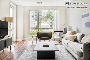 550 Moreland Way in Santa Clara, CA - Building Photo