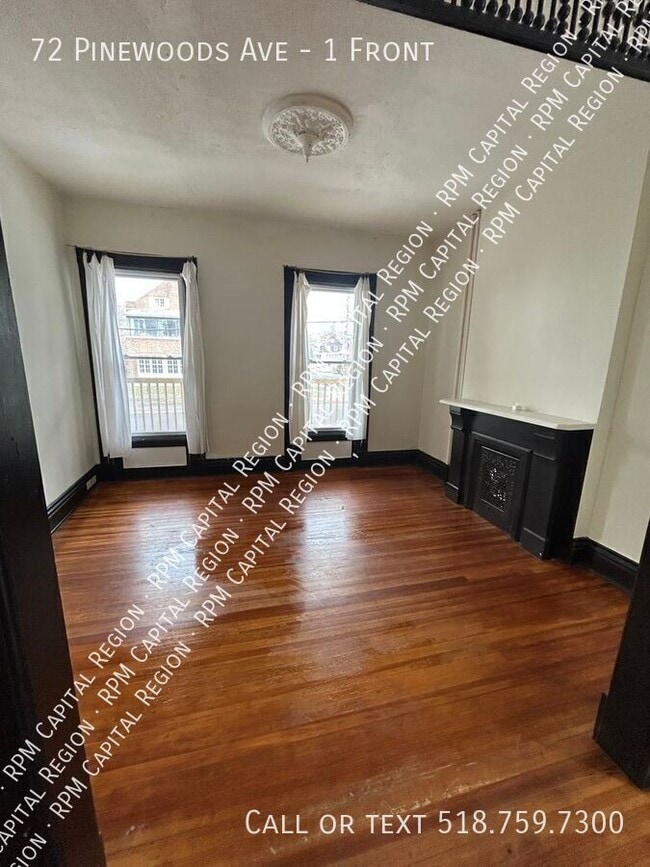 72 Pinewoods Ave in Troy, NY - Building Photo - Building Photo