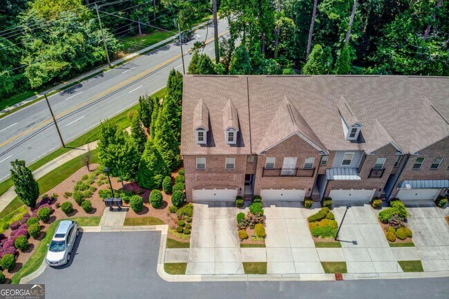 1450 Edgebrook Ct NE in Atlanta, GA - Building Photo - Building Photo
