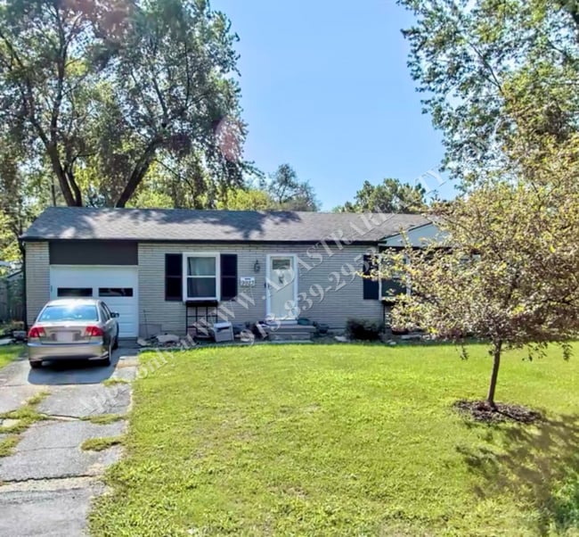 property at 9923 England Dr