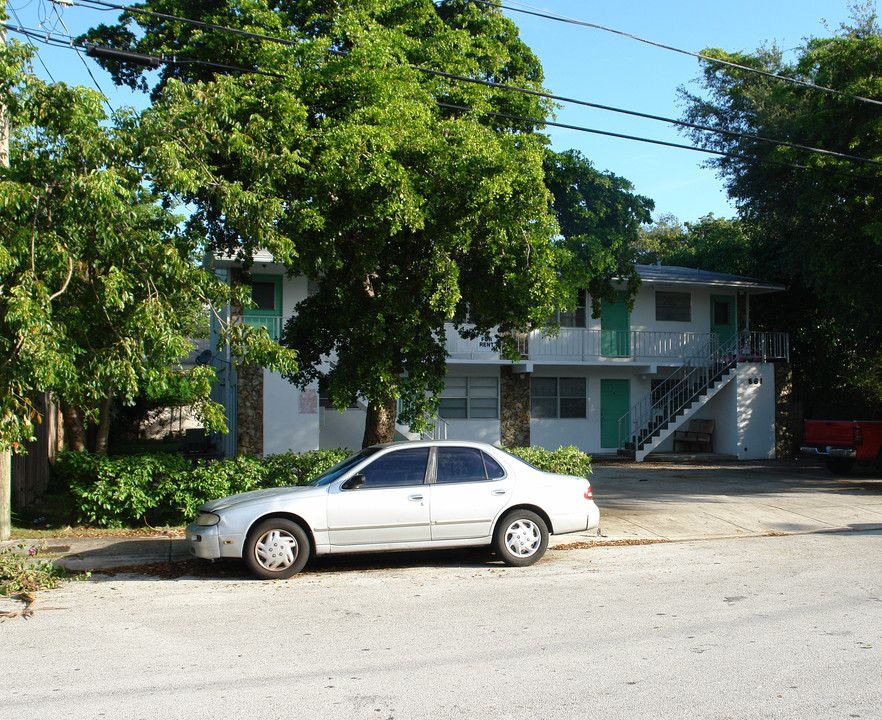 661 NE 61st St in Miami, FL - Building Photo