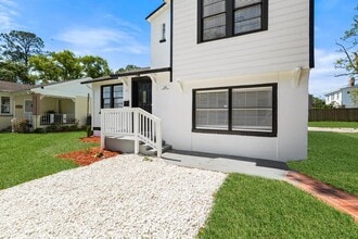 1356 Lechlade St in Jacksonville, FL - Building Photo - Building Photo