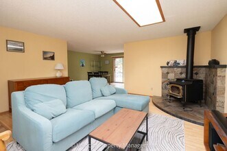 20941 Desert Woods Dr in Bend, OR - Building Photo - Building Photo