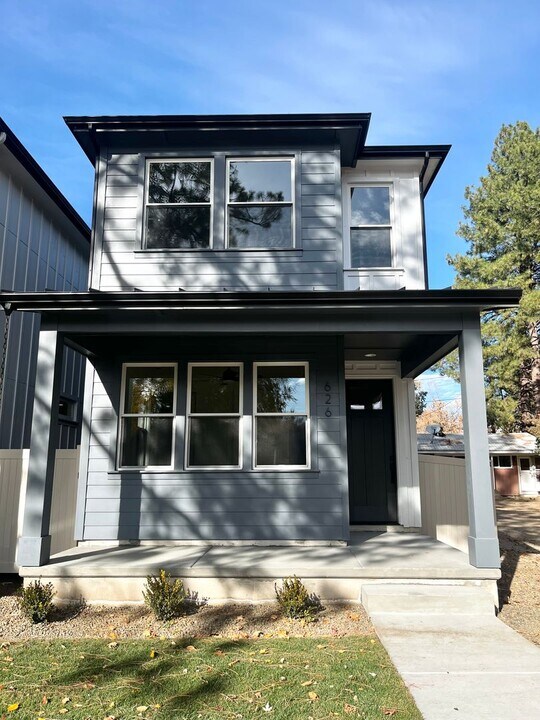 626 E Krall St in Boise, ID - Building Photo