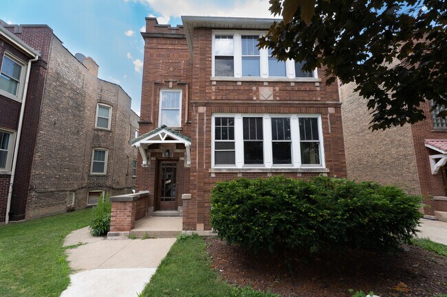 623 Elgin Ave in Forest Park, IL - Building Photo - Building Photo