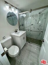 2424 Ocean Park Blvd in Santa Monica, CA - Building Photo - Building Photo