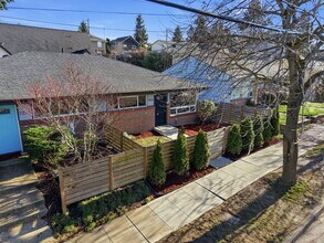 7922 9th Ave SW in Seattle, WA - Building Photo - Building Photo