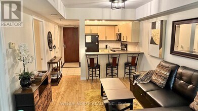 200 Rideau St in Ottawa, ON - Building Photo - Building Photo