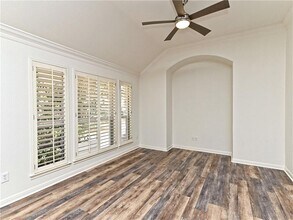 7909 Cobblestone in Austin, TX - Building Photo - Building Photo