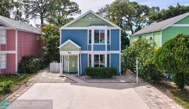 5836 Rambler Rose Way in West Palm Beach, FL - Building Photo - Building Photo