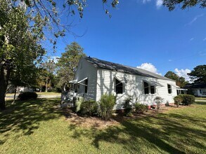 711 E 7th St in Washington, NC - Building Photo - Building Photo