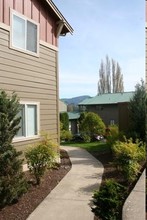 Timberlodge Apartments in Bellingham, WA - Building Photo - Building Photo