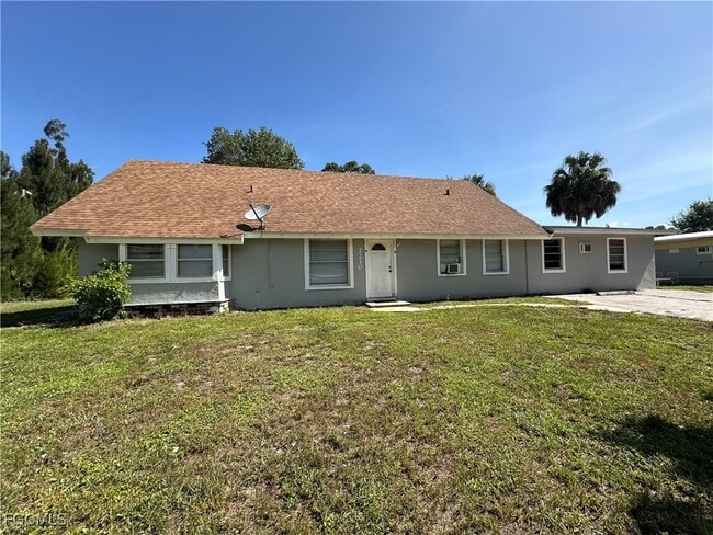 property at 2210 Cantor Ln