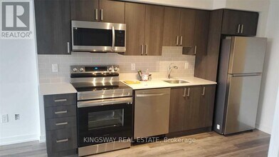 1480 Bayly St in Pickering, ON - Building Photo - Building Photo