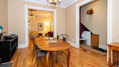 1251 N Hoyne Ave in Chicago, IL - Building Photo - Building Photo