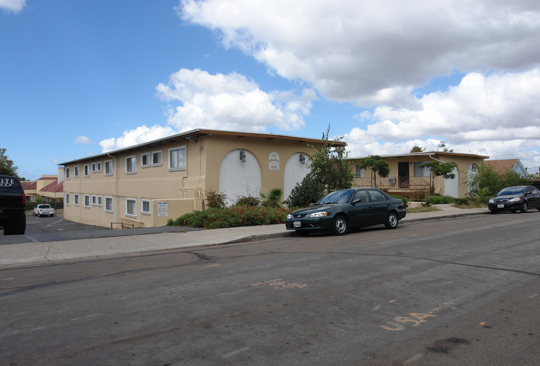 The Arches in La Mesa, CA - Building Photo