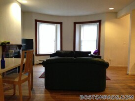 486 Massachusetts Ave, Unit 1 in Boston, MA - Building Photo