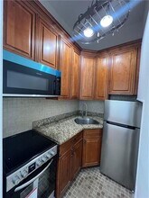 1637 Third St in New Orleans, LA - Building Photo - Building Photo