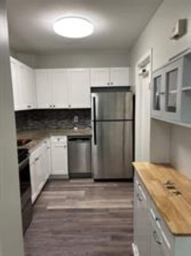 property at 9 NE 19th Ct