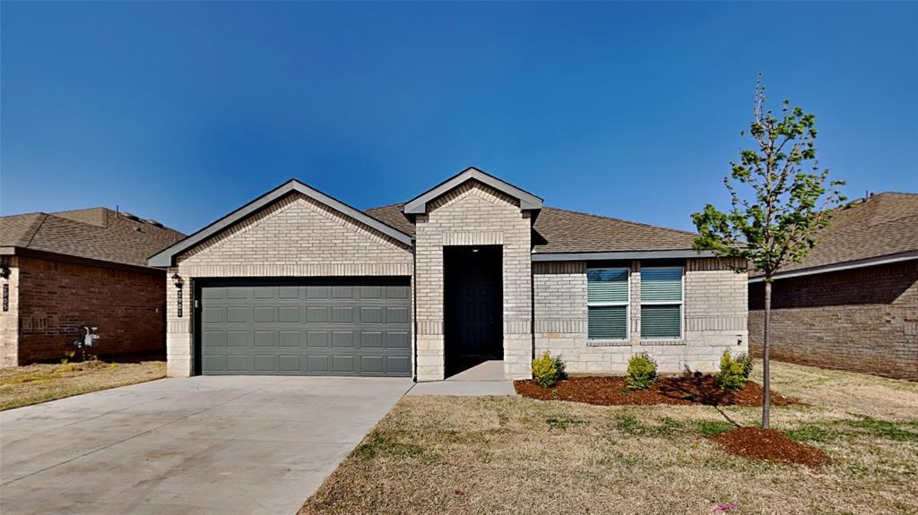 2901 Firefly Dr in Yukon, OK - Building Photo
