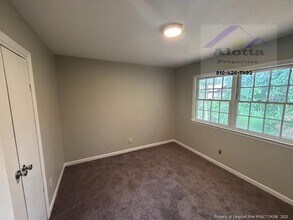 4208 S Dowfield Dr in Fayetteville, NC - Building Photo - Building Photo