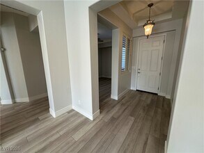 10447 Garden Rose Dr in Las Vegas, NV - Building Photo - Building Photo