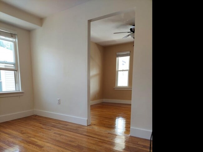 4 Gordon St in Quincy, MA - Building Photo - Building Photo