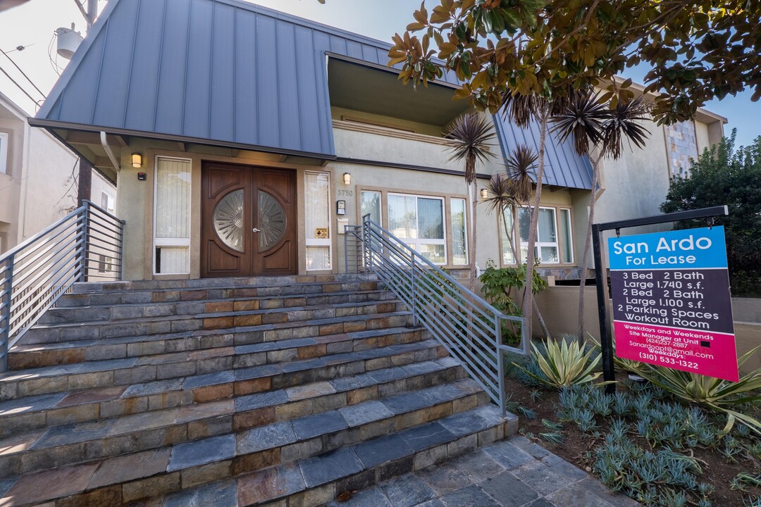 San Ardo Apartments in Torrance, CA - Building Photo