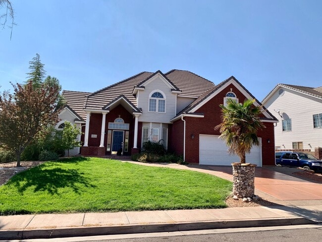 property at 1837 N Centennial Cir