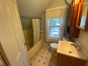 226 3rd Ave NE in St. Cloud, MN - Building Photo - Building Photo