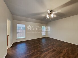 521 Covey Trl in Rockwall, TX - Building Photo