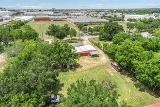 9312 Redford Ave in Houston, TX - Building Photo - Building Photo