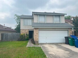 5730 Spring Moon St in San Antonio, TX - Building Photo