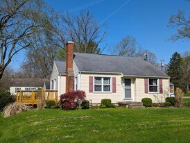 1671 Woods Dr in Dayton, OH - Building Photo