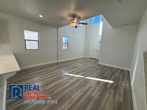 548 N 550 W in Hurricane, UT - Building Photo - Building Photo