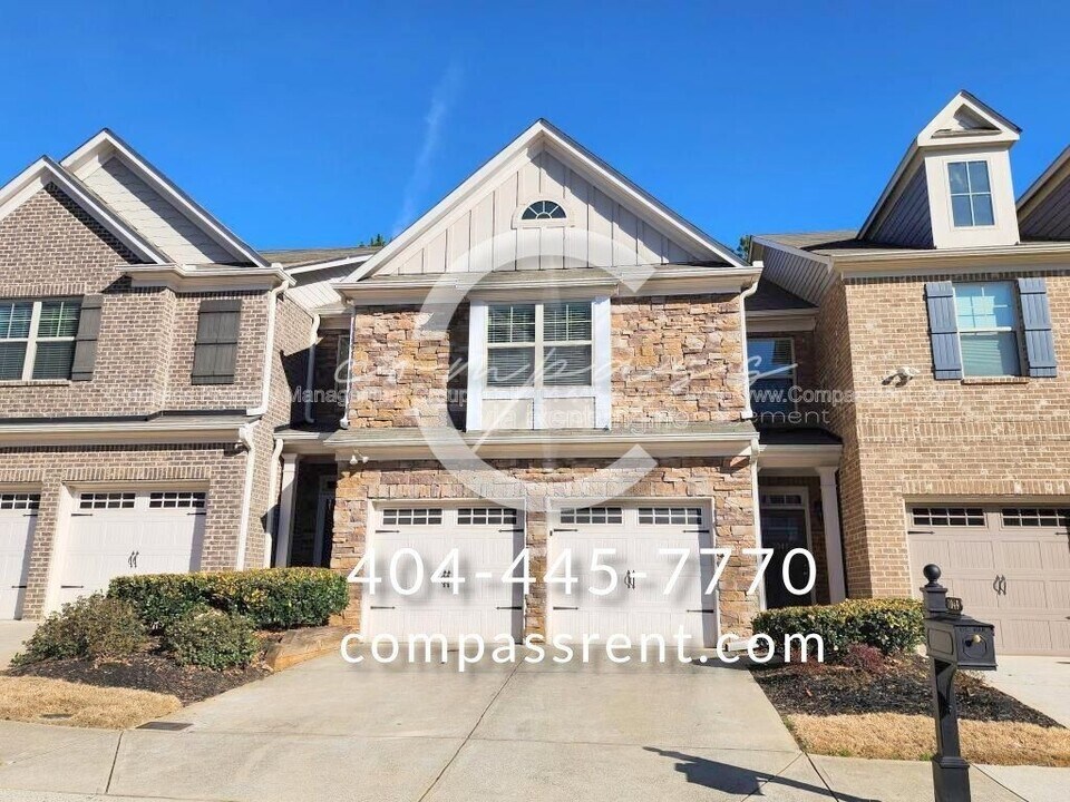 2049 Brightleaf Way in Marietta, GA - Foto de edificio