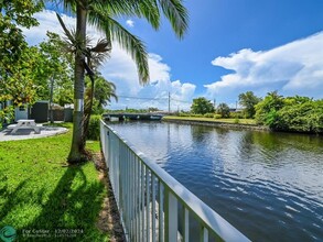 3016 NE 1st Terrace in Wilton Manors, FL - Building Photo - Building Photo