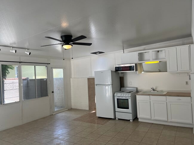 5805 Palm Ave, Unit C