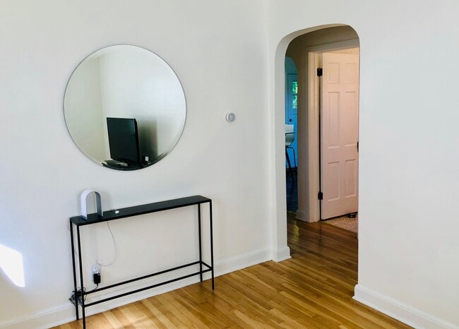 1822 Vahlen St in Madison, WI - Foto de edificio - Building Photo