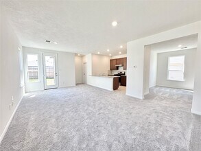 562 Broken Boulder St in Magnolia, TX - Building Photo - Building Photo
