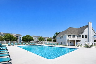 Central Park Apartments in Okemos, MI - Building Photo