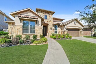 9339 Fairfield Oaks Ln in Houston, TX - Building Photo - Building Photo